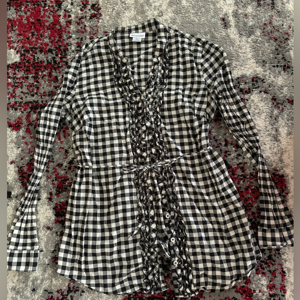 Motherhood Maternity long sleeved shirt - size S.